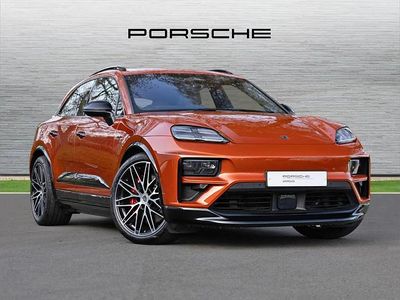 Used Porsche Macan Turbo 469 kW (639 HP) 2024 Orange SUV