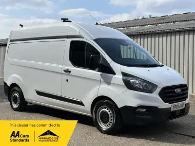Used Ford Transit Custom 130 HP (95 kW) 2019 White Van