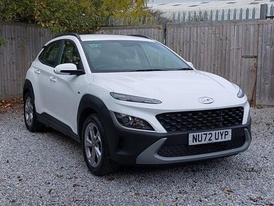 White Used 2022 Hyundai Kona SE SUV | £14,998 (Fair price)
