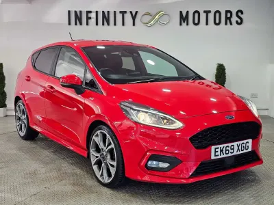 Usado Ford Fiesta ST-Line X 140 HP (102 kW) 2019 Vermelho Citadino