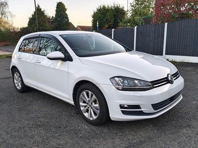 Used VW Golf VII S 2014 White Hatchback