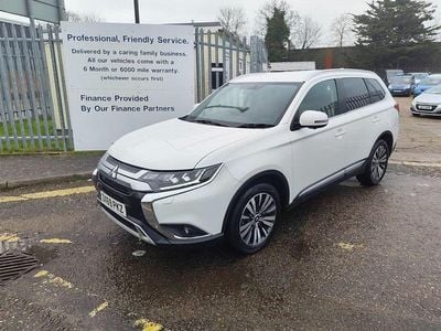Used Mitsubishi Outlander 150 HP (110 kW) 2019 White SUV