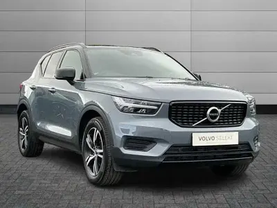 Used Volvo XC40 R-Design 161 HP (118 kW) 2022 SUV