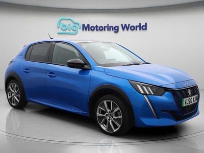 Peugeot e-208