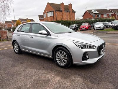 Used Hyundai i30 2018 Silver Hatchback