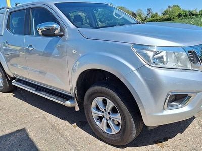 Silver Used 2016 Nissan Navara Acenta Pickup | £12,995 (Expensive)