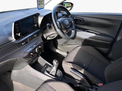 Used Hyundai Bayon SE 99 HP (72 kW) 2022 Blue SUV