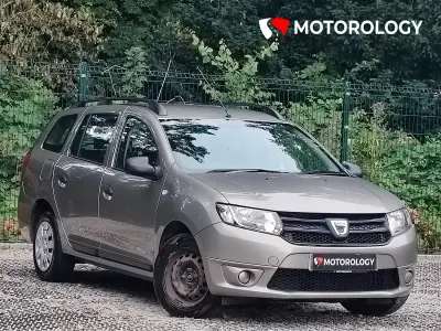 Used Dacia Logan MCV Ambiance 90 HP (66 kW) 2013 Beige Estate