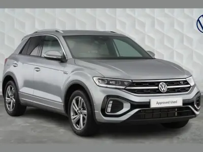 Używany VW T-Roc R-line 150 KM (110 kW) 2025 Srebrny SUV