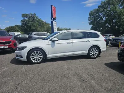 Used VW Passat Business 2018 White Estate