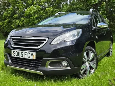 Used Peugeot 2008 100 HP (73 kW) 2015 Black SUV