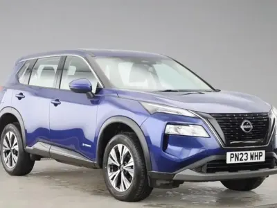 Usado Nissan X-Trail Acenta Premium 213 CV (156 kW) 2023 Azul SUV