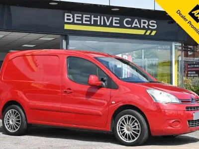 Used Citroën Berlingo 75 HP (55 kW) 2014 Red MPV