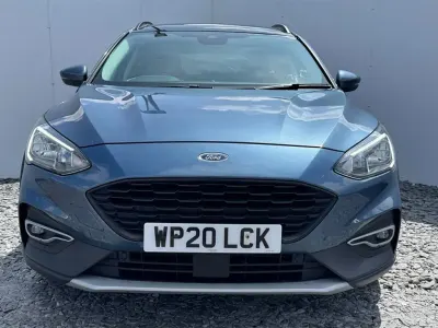 Used Ford Focus Active X 125 HP (91 kW) 2020 Blue Estate