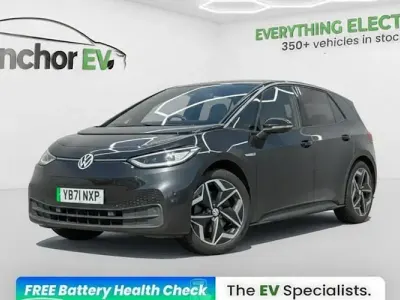 Usado VW ID.3 Pro Performance 150 kW (204 CV) 2022 Gris Utilitario