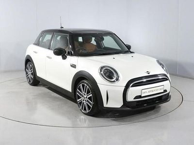 Used Mini Cooper Exclusive 134 HP (98 kW) 2023 White Hatchback