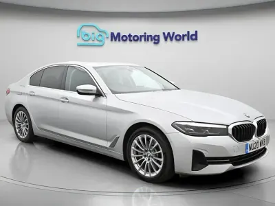 Begagnad BMW 530e 292 HK (214 kW) 2020 Silver Sedan