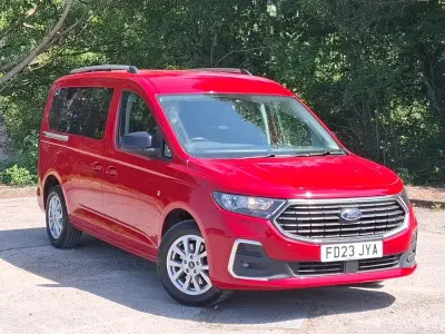 Used Ford Tourneo
