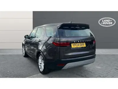 Begagnad Land Rover Discovery 5 S 300 HK (220 kW) 2024 Grå SUV