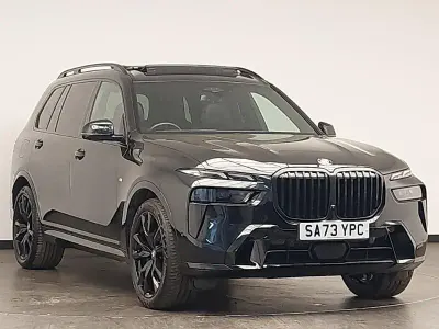 Begagnad BMW X7 M Sport 352 HK (258 kW) 2023 Svart SUV