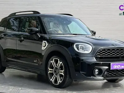 Used Mini Cooper S Countryman 220 HP (161 kW) 2021 Black SUV