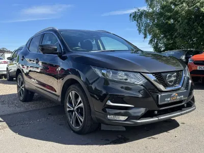 Used Nissan Qashqai N-Connecta 2018 Black SUV
