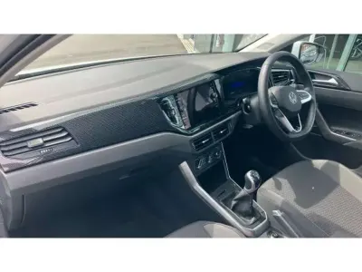 Used VW Polo Life 95 HP (69 kW) 2023 White Hatchback