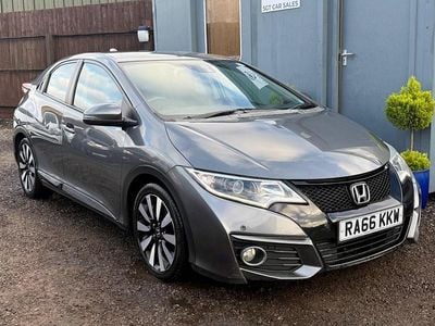 Grey Used 2017 Honda Civic SE Plus Hatchback | £5,750 (A bit pricey)