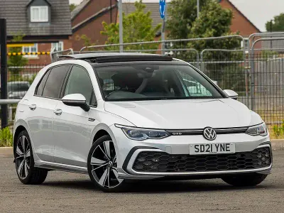 Used VW Golf VIII GTD 200 HP (147 kW) 2021 Silver Hatchback