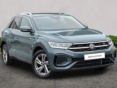 Used VW T-Roc R-line 150 HP (110 kW) 2025 Blue SUV