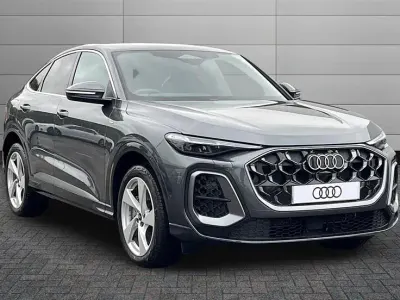 Used Audi Q5 S-Line 204 HP (150 kW) 2026 Daytona grey SUV