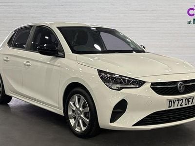 Used Vauxhall Corsa Design Edition 75 HP (55 kW) 2022 White Hatchback