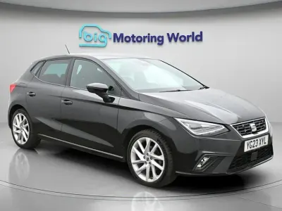 Używany Seat Ibiza FR 110 KM (80 kW) 2023 Czarny Hatchback
