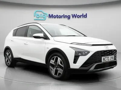 Używany Hyundai Bayon Premium 100 KM (73 kW) 2023 Biały SUV
