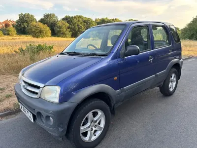 Used Daihatsu Terios 86 HP (63 kW) 2006 Blue SUV