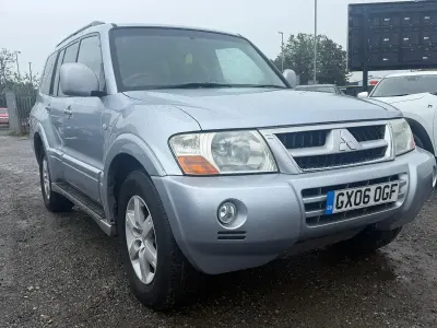 Used Mitsubishi Shogun Elegance 168 HP (123 kW) 2007 Silver SUV