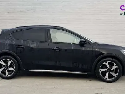 Usado Ford Focus Active 125 HP (91 kW) 2023 Preto Citadino