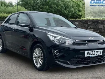 Used Kia Rio 101 HP (74 kW) 2022 Black Hatchback