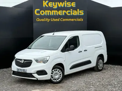 Used Vauxhall Combo Sportive 100 HP (73 kW) 2020 White MPV