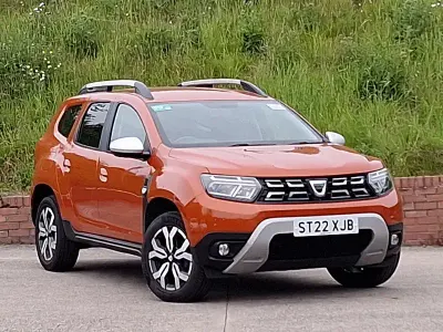 Used Dacia Duster Prestige 130 HP (95 kW) 2022 Orange SUV