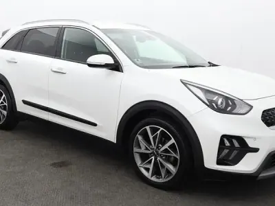 Używany Kia Niro 139 KM (102 kW) 2022 Biały SUV