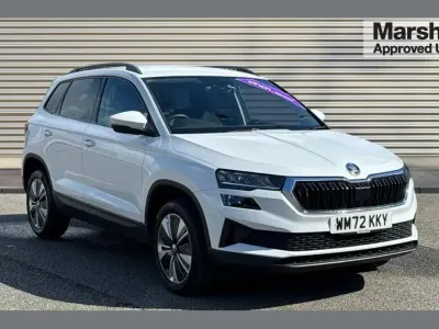 Używany Skoda Karoq SE Drive 116 KM (85 kW) 2022 Biały SUV