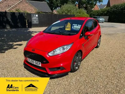 Used Ford Fiesta ST 2014 Red Hatchback
