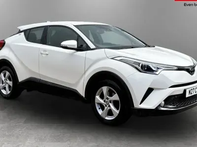 Begagnad Toyota C-HR 116 HK (85 kW) 2019 SUV
