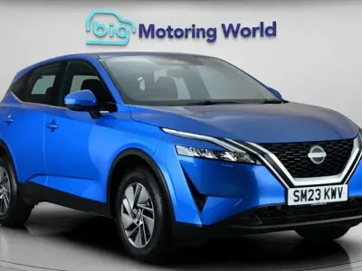 Used Nissan Qashqai Acenta Premium 140 HP (102 kW) 2023 Blue SUV