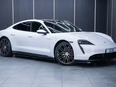 Used Porsche Taycan Performance Package 389 kW (530 HP) 2021 White Sedan
