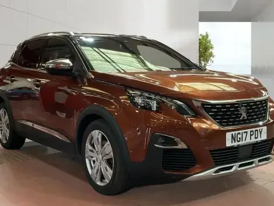 Używany Peugeot 3008 GT 180 KM (132 kW) 2017 Brązowy SUV