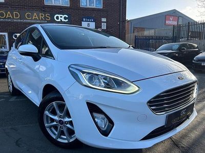 Used Ford Fiesta Zetec 100 HP (73 kW) 2017 White Hatchback