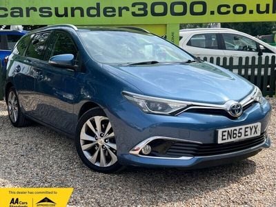 Toyota Auris Hybrid