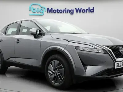 Used Nissan Qashqai Acenta Premium 140 HP (102 kW) 2023 Grey SUV